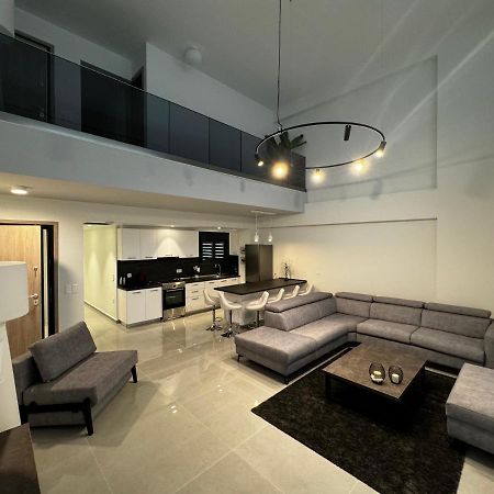 Icon Urban Living Trikala Bed and Breakfast Εξωτερικό φωτογραφία